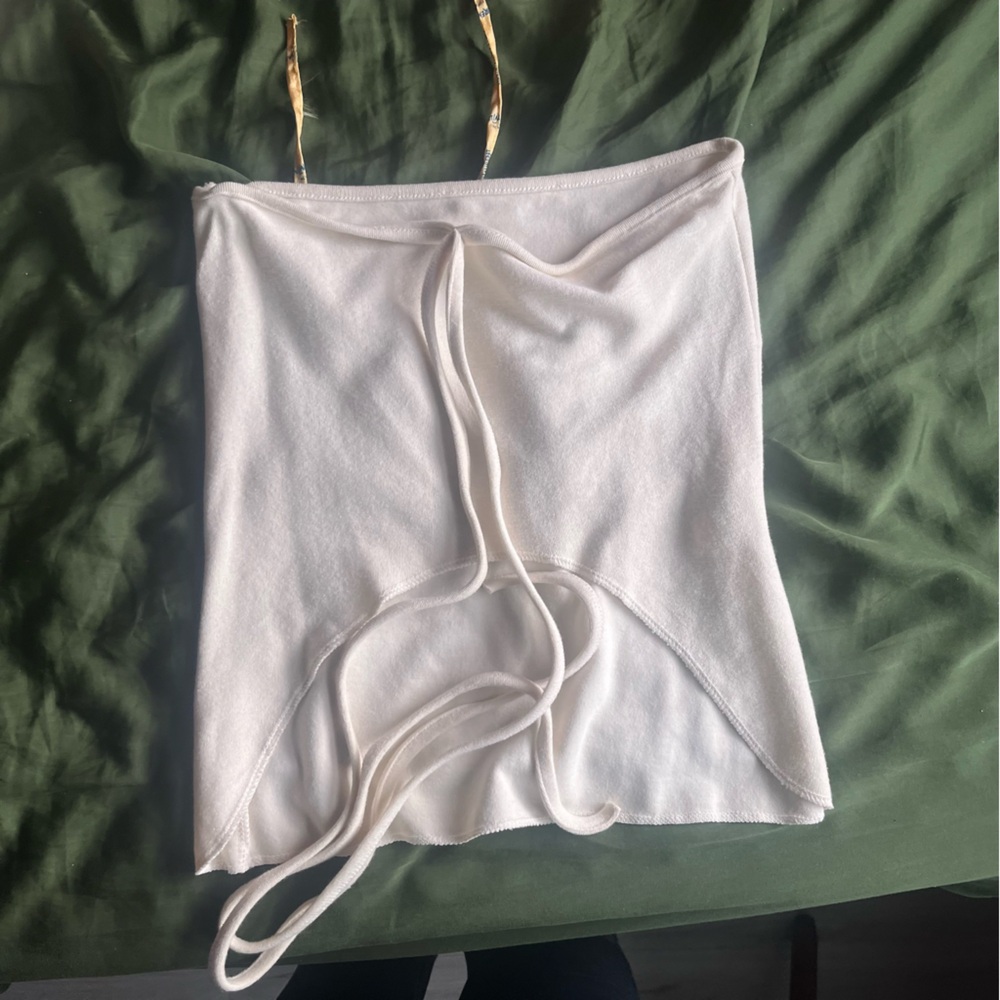 Assymetrical tube top